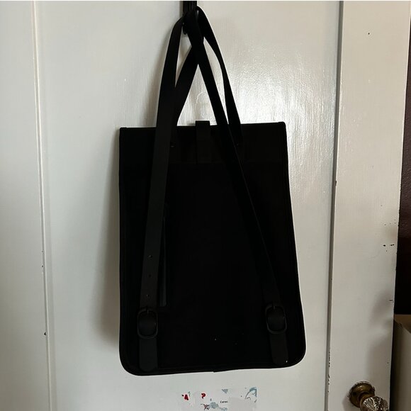 Sleek Matte Black Laptop Backpack – Vegan Leather | Modern & Minimalist Design - Picture 3 of 8